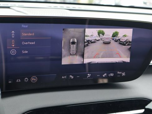 New 2025 Buick Enclave Preferred image 13