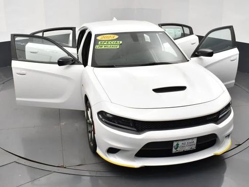 Used 2023 Dodge Charger GT image 10