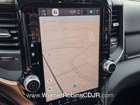New 2026 RAM 2500 Big Horn AWD/4WD image 22