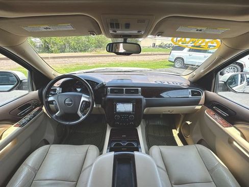 Used 2014 GMC Yukon Denali AWD/4WD image 20