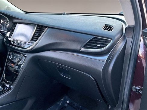 Used 2018 Buick Encore Preferred image 24