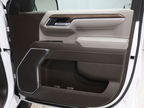 Used 2022 Chevrolet Silverado 1500 LT w/ Max Trailering Package image 24