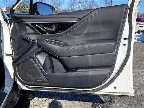 Used 2020 Subaru Outback Limited XT image 21