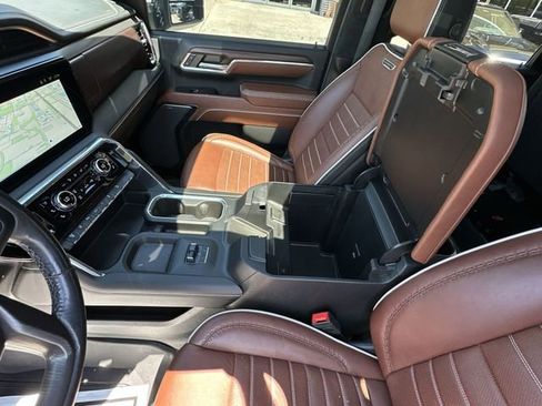 Certified 2024 GMC Sierra 2500 Denali Ultimate w/ Max Trailering Package AWD/4WD image 29