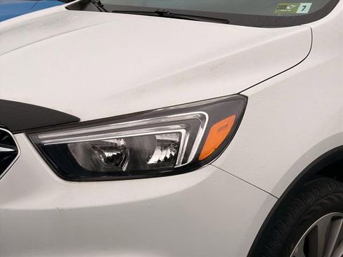 Used 2020 Buick Encore Preferred image 22