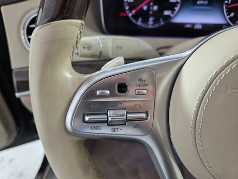 Used 2020 Mercedes-Benz S 560 Sedan image 21