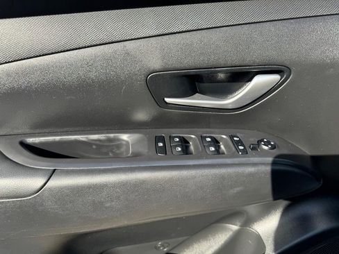 Certified 2023 Hyundai Tucson SEL AWD/4WD image 12