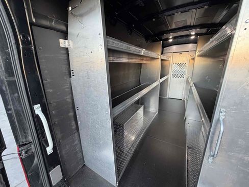 Used 2023 Ford Transit 250 148 High Roof Extended w/ Load Area Protection Package RWD image 11