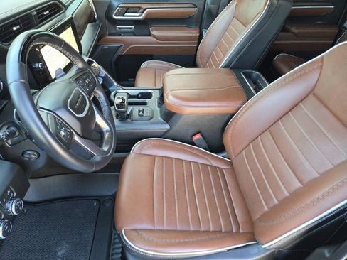 Certified 2025 GMC Sierra 1500 Denali Ultimate AWD/4WD image 24