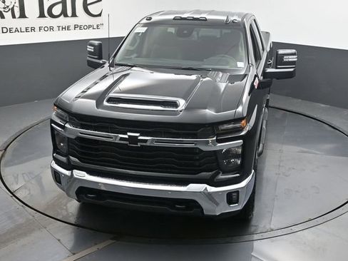 New 2026 Chevrolet Silverado 2500 LT w/ All Star Edition AWD/4WD image 24