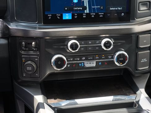 Used 2024 Ford F250 Lariat w/ Chrome Package AWD/4WD image 23
