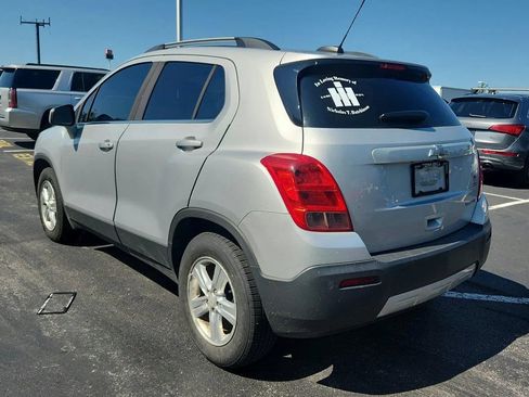 Used 2016 Chevrolet Trax LT w/ LT Convenience Package FWD image 4