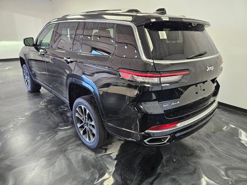 Used 2022 Jeep Grand Cherokee L Overland w/ Advanced Protech Group III AWD/4WD image 6
