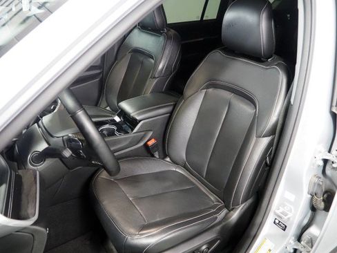 Used 2022 Jeep Grand Cherokee L Limited image 14