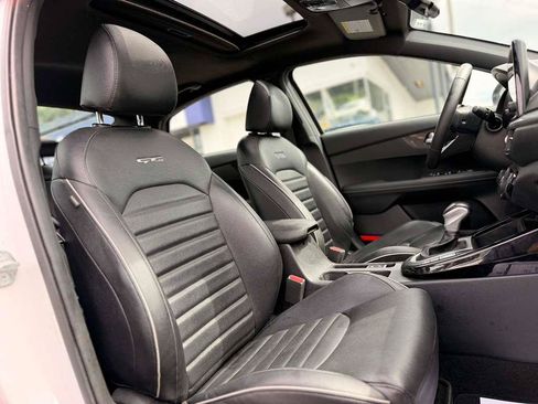 Used 2024 Kia Forte GT-Line w/ GT-Line Premium Package FWD image 14