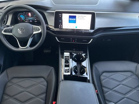 Used 2024 Volkswagen Atlas Cross Sport SE w/ Black Wheel Package FWD image 13