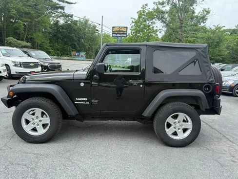 Used 2012 Jeep Wrangler Sport AWD/4WD image 8