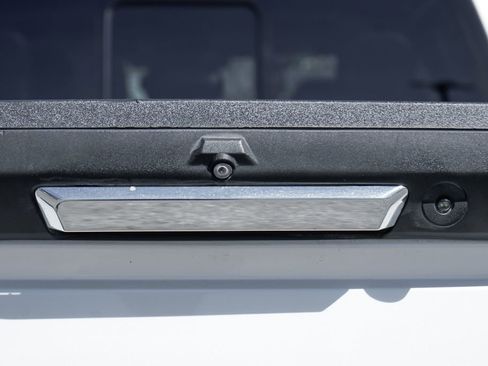 Used 2017 Ford F350 Lariat image 43