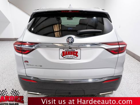 Used 2020 Buick Enclave Essence w/ Sound and Sites Package image 4