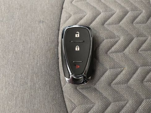 Used 2022 Chevrolet Equinox LS w/ LS Convenience Package image 32