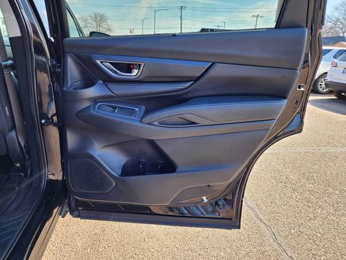 Used 2023 Subaru Ascent Limited image 10