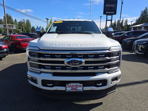 Used 2024 Ford F350 Platinum AWD/4WD image 2