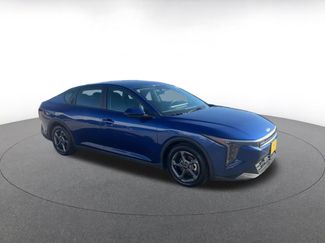 Used 2025 Kia K4 LXS video 2