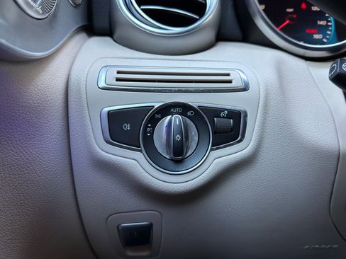 Used 2022 Mercedes-Benz C 300 Cabriolet image 17