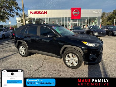 Used 2021 Toyota RAV4 XLE image 1