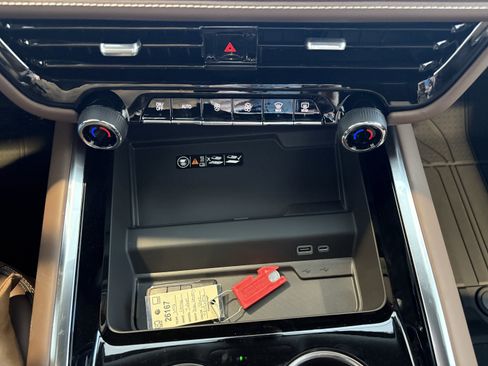 New 2026 Chevrolet Tahoe High Country image 17