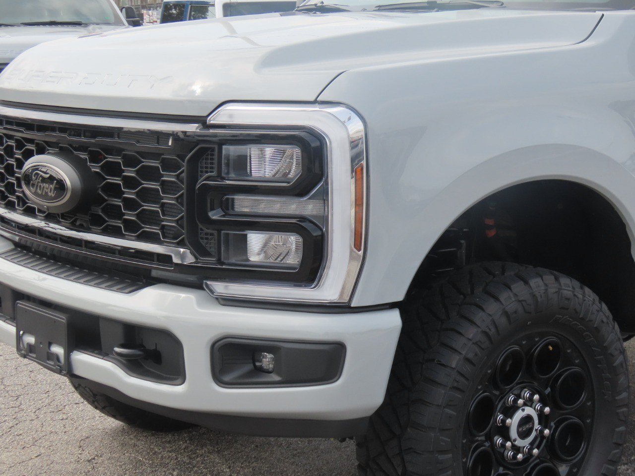New 2026 Ford F350 Lariat w/ Black Appearance Package AWD/4WD image 3