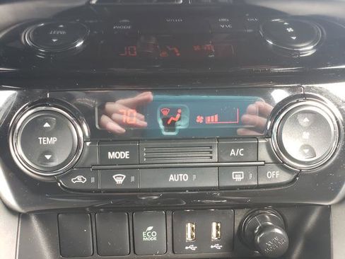 Used 2023 Mitsubishi Eclipse Cross LE image 21