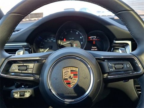 New 2025 Porsche Macan image 19