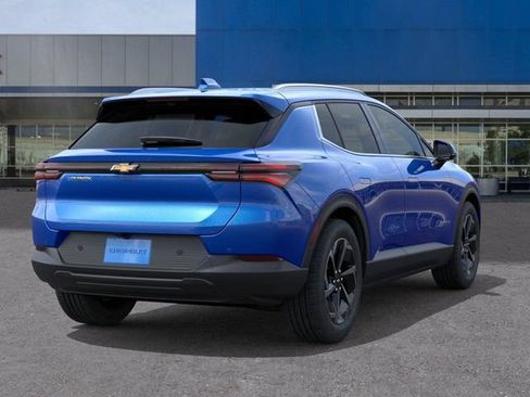 New 2026 Chevrolet Equinox EV LT w/ LPO, All-Weather Mat Package FWD image 4