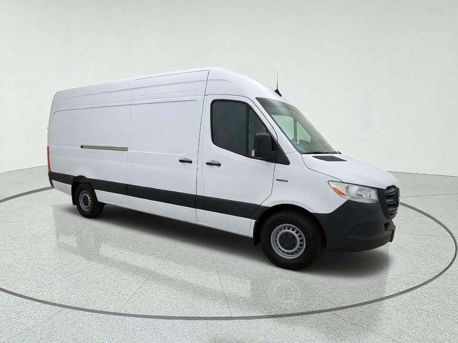 New 2025 Mercedes-Benz eSprinter 170 Cargo image 5