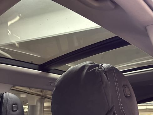 New 2025 Mercedes-Benz GLS 450 4MATIC image 27