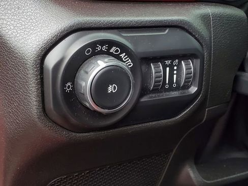 Used 2018 Jeep Wrangler Unlimited Rubicon w/ Dual Top Group image 14