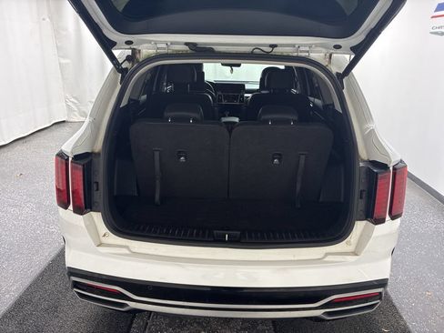 Used 2022 Kia Sorento EX FWD image 6