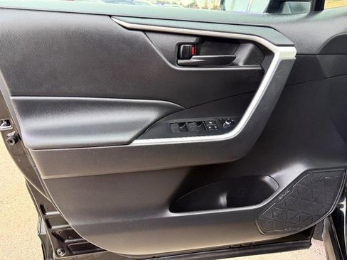 Used 2023 Toyota RAV4 LE image 19