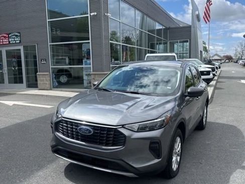Used 2024 Ford Escape Active AWD/4WD image 1