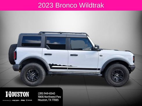 Used 2023 Ford Bronco Wildtrak AWD/4WD image 2