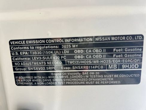Used 2025 Nissan Altima 2.5 SV FWD image 16