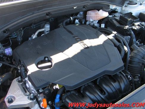 Used 2023 Hyundai Santa Fe SE AWD/4WD image 32