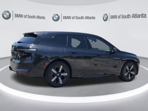 Used 2024 BMW iX xDrive50 w/ Premium Package AWD/4WD image 24