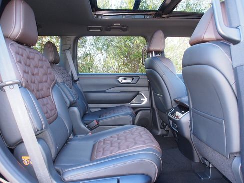 Used 2026 Nissan Armada Platinum AWD/4WD image 14
