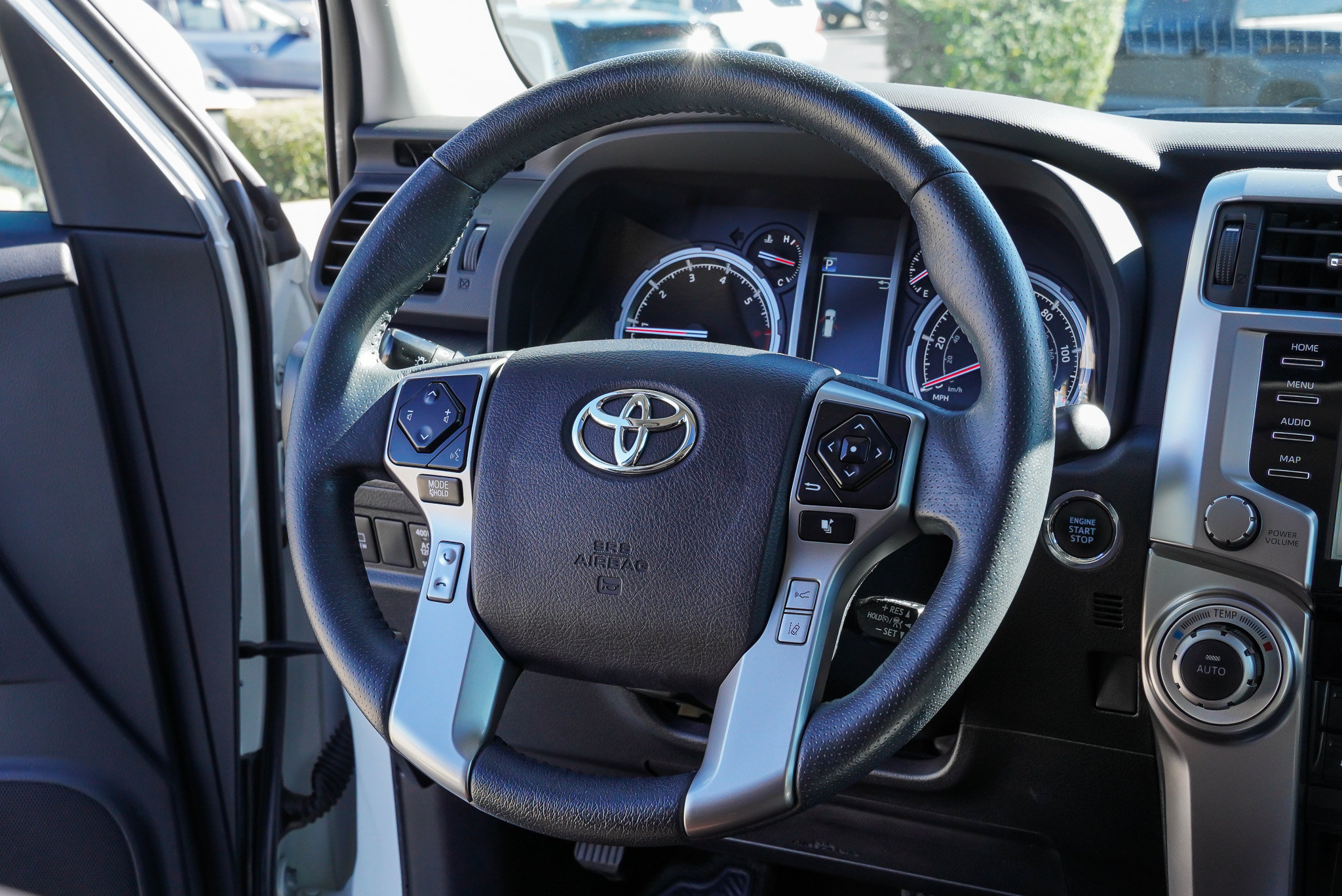 Certified 2022 Toyota 4Runner Limited AWD/4WD image 33