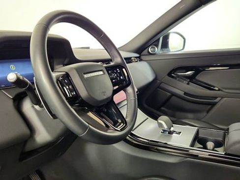 Used 2024 Land Rover Range Rover Evoque S AWD/4WD image 12