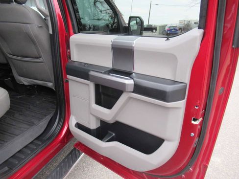 Used 2019 Ford F150 XLT w/ Equipment Group 302A Luxury image 18