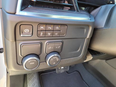 New 2026 Chevrolet Tahoe LS image 17