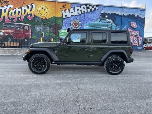 Used 2022 Jeep Wrangler Unlimited Sport image 2